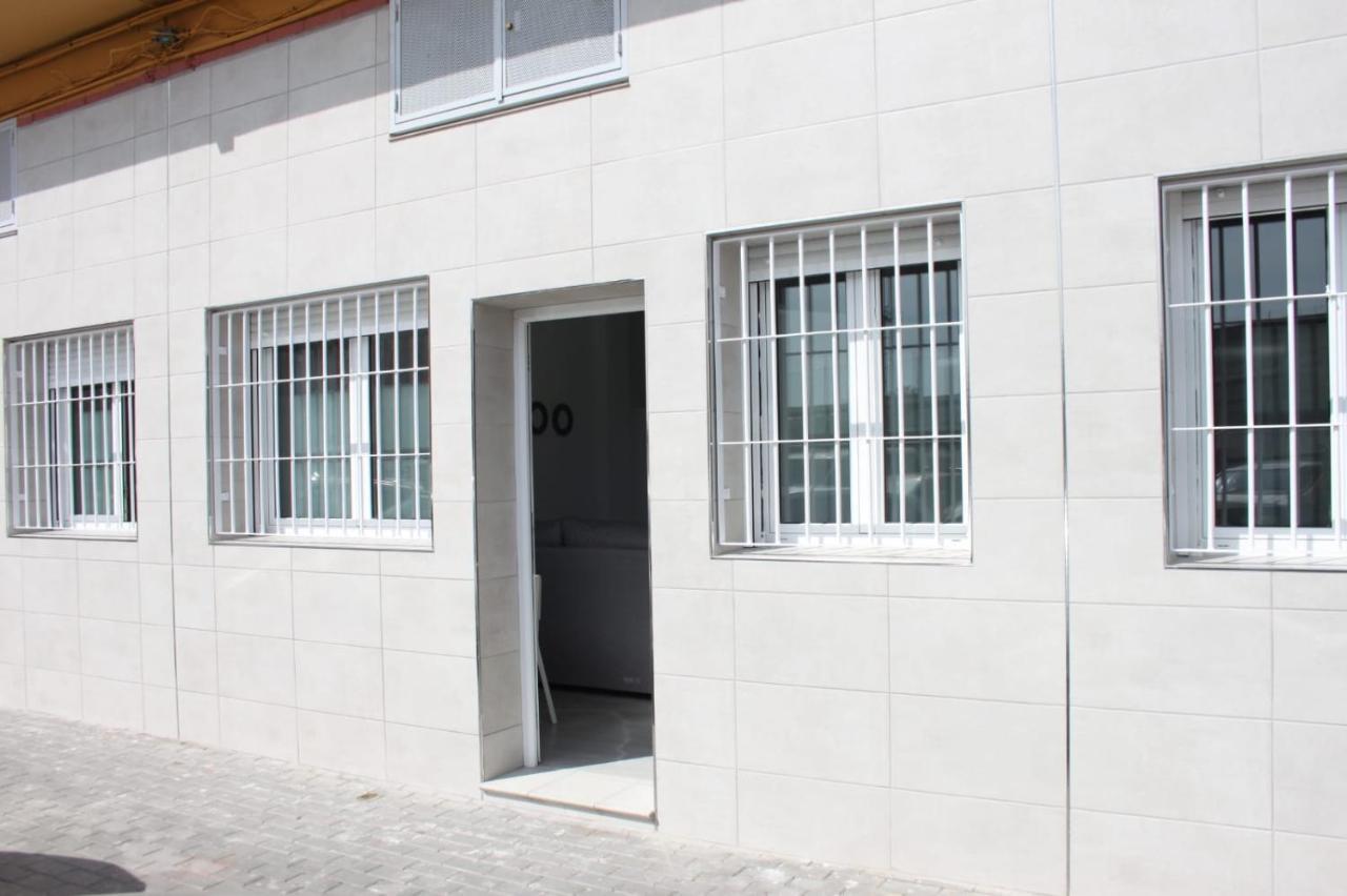 Apartamentos Margo 2 مالقة المظهر الخارجي الصورة